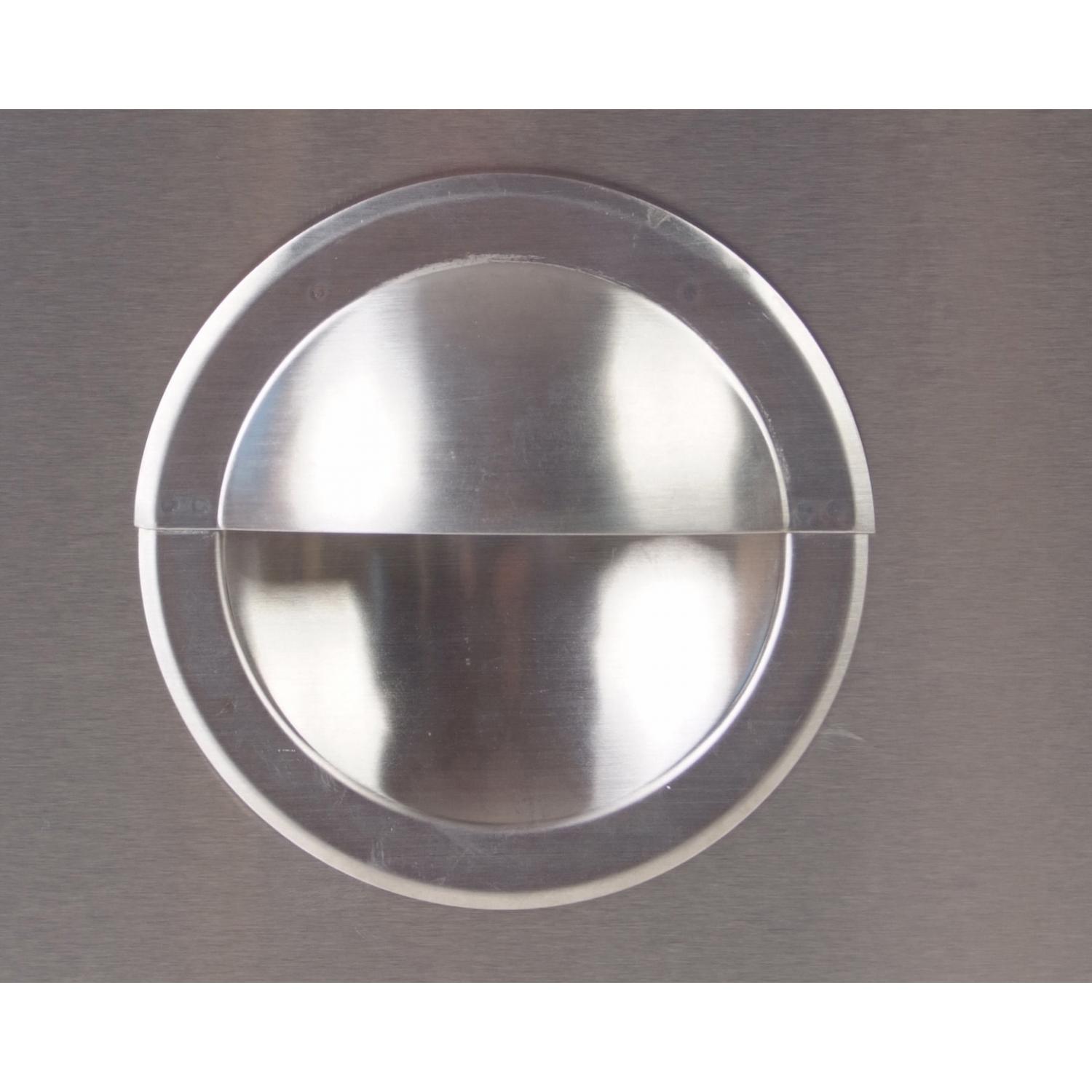Handle