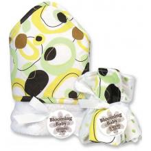 Giggles Dot Hooded Towel And Wash Cloth Set