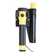 Streamlight Black Anodized Stinger Rechargeable Compact Flashlight With Extra Battery Piggyback Charger Kit