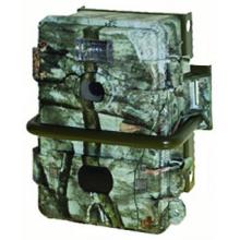 Leaf River Digital Flash Camera, 7MP 2.4 Inch View, Mossy Oak Treestand