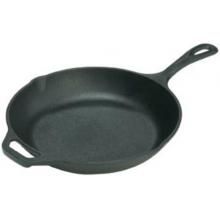 Lodge Seasoned Cast Iron Chef Skillet