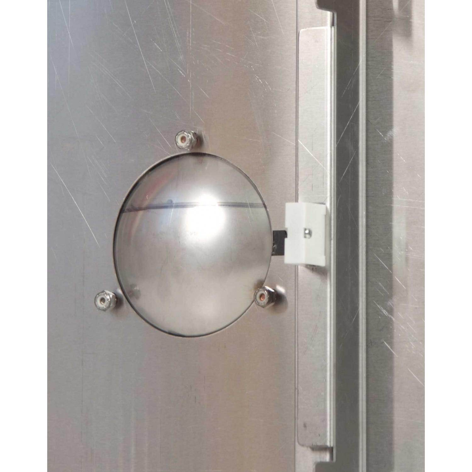 Magnetic Door Latch On Door
