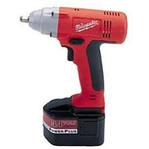 Milwaukee Electric Tool 14.4V 3/8 Inch Cordless Impact Wrench Kit
