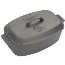 Bayou Classic 12 Quart Cast Iron Oval Roaster