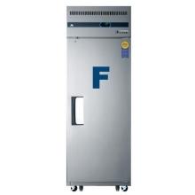 Everest ESF1 Single Solid Door Upright Reach-In Freezer