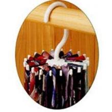 Twirl-a-Tie