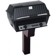 Broilmaster R3 Infrared Propane Gas Grill On Black In-Ground Post