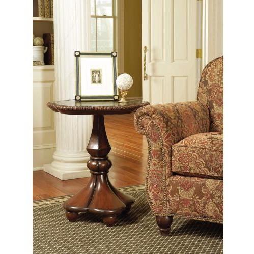 Powell Furniture Antique Shoppe Scalloped Accent Table