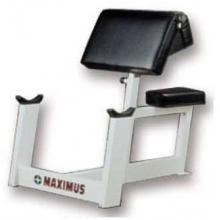Maximus Seated Preacher Curl