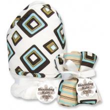 Chocolate Blocks Hooded Towel And Wash Cloth Set