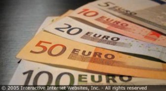 martinique.guide.travel.basics.currency.and.credit.cards