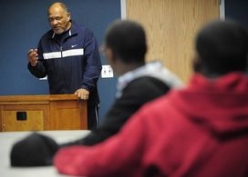 Johnnie Walton Inducted Into The Black College Football Hall of