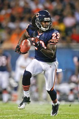 Images: Devin Hester returns