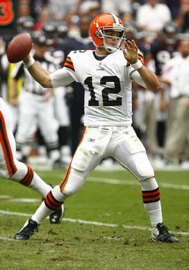 Browns to trade QB Colt McCoy after taking Brandon Weeden in 2012