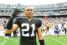 Cornerback Nnamdi Asomugha to retire from NFL as a member of the