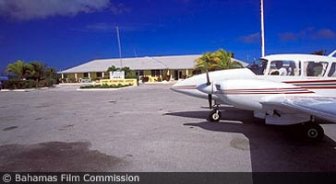 bahamas.guide.getting.around.planes