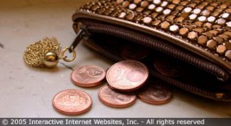 guadeloupe.guide.travel.basics.tipping.and.gratuities