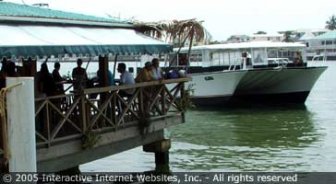 belize.guide.getting.around.ferries.and.boats