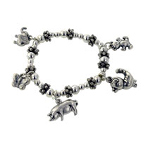 Bracelets - animal charm bracelet Image.