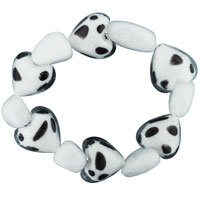 Bracelets - white and black speckled heart shape necklace Image.