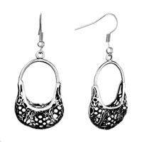 Earrings - cute hollow filigree earrings Image.
