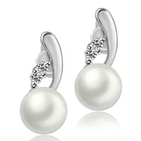 Sterling Silver Jewelry - crystal and pearl cherry shaped earrings Image.