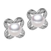 Sterling Silver Jewelry - crystal and pearl flower shaped earrings Image.