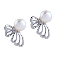 Sterling Silver Jewelry - freshwater pearl clover earrings Image.