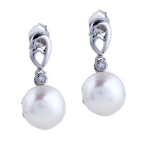 Earrings - swirl heart pearl earrings Image.