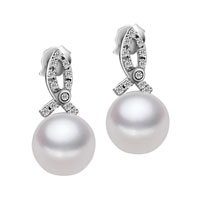 Sterling Silver Jewelry - freshwater pearl and crystal fish earrings Image.