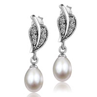 Sterling Silver Jewelry - crystal leaf dangling pearl earrings Image.