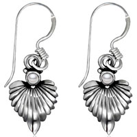 Sterling Silver Jewelry - grooved heart sterling silver earrings Image.