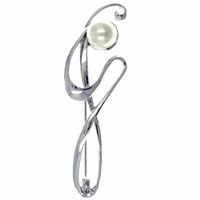 Brooches & Pins - faux pearl daisy brooch Image.