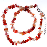 Necklaces - light red semi precious chip stone necklace bead Image.