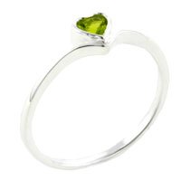 Sterling Silver Jewelry - size 6 august peridot color heart cut cz ring Image.