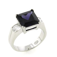 Rings - size 7 square cut amethyst cz black rings Image.