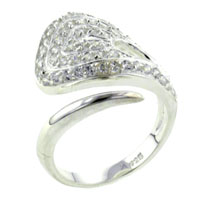 Rings - size 7 cz twist ring Image.