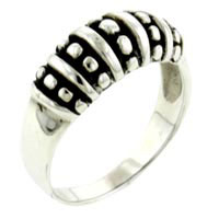 Rings - size 7 tribal silver ring Image.