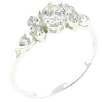 Rings - size 7 square round cz accent ring Image.