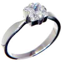 Rings - size 7 square cut cz sterling silver ring Image.