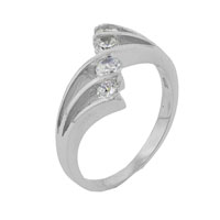 Rings - size 7 round cut cz quad split ring Image.