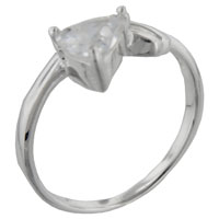 Rings - size 7 trillion cut cz twist ring Image.