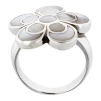 Rings - size 7 mother of pearl daisy ring Image.