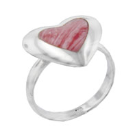 Rings - size 7 pink heart shaped red coral ring Image.
