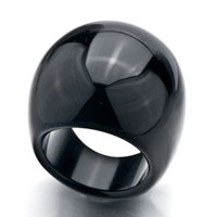 Rings - classic round smooth agate black rings Image.