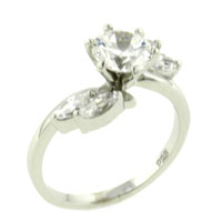 Rings - size 8 teardrop round ring Image.