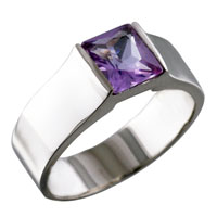Rings - size 8 baguette cut lavender cz ring Image.
