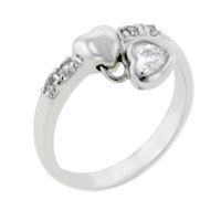RG08_215_X04: size 8 sterling silver and cz heart charm ring Image.
