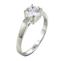 Rings - size 8 round cut cz prong set ring Image.