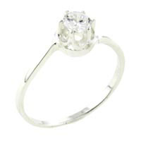 Rings - size 8 round cz ring Image.
